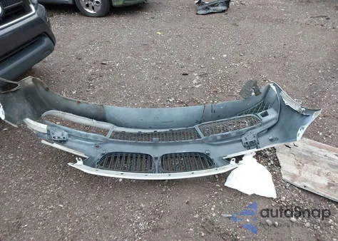 2014 BMW Alpina B7 z USA, uszkodzony, nr VIN WBAYE8C55ED134980